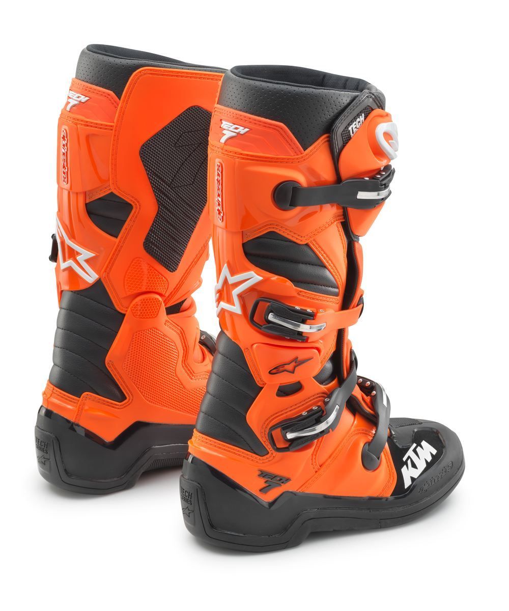 TECH 7 MX BOOTS